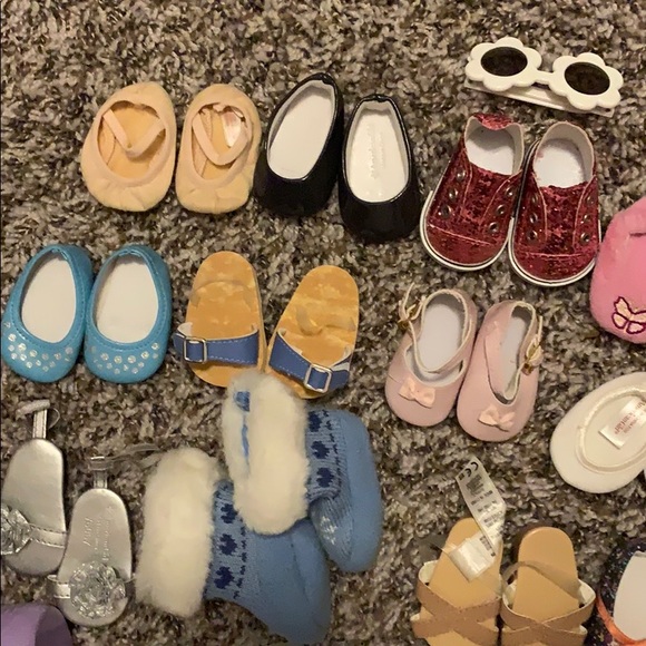 AMERICAN GIRL SHOE LOT - Picture 2 of 5